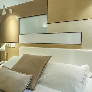 Santacroce Luxury Guest house